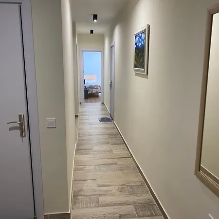 Two-bedroom Luxury With Forrest And Sea Views Apartment Balchik